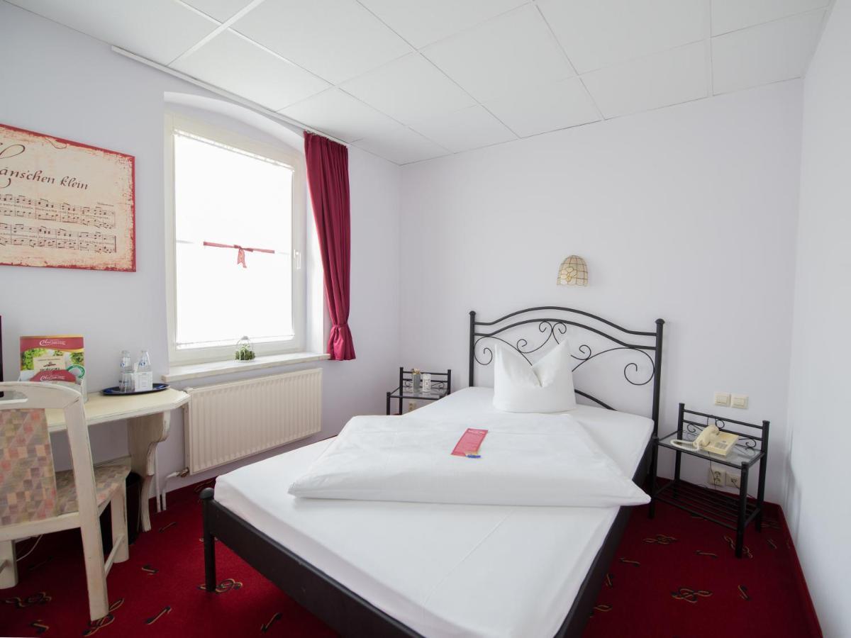 Hotel Zum Vetter Finsterwalde Kültér fotó